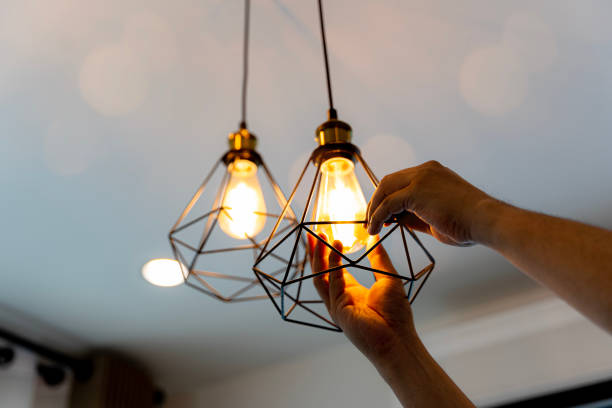 Best Affordable Emergency Electrician  in Melbourne, AR