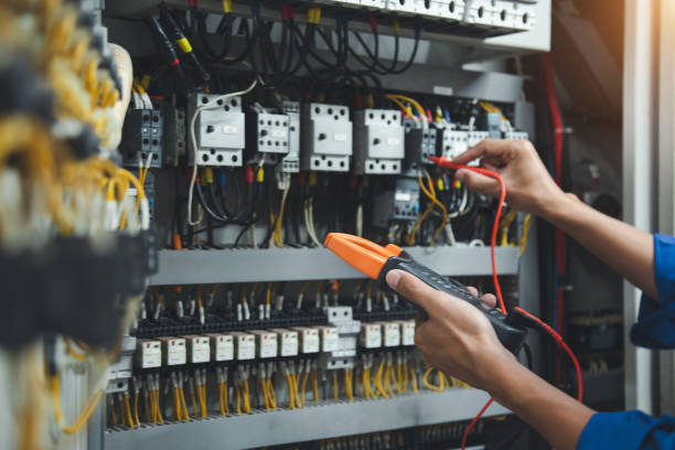 Best Affordable Electrician  in Melbourne, AR